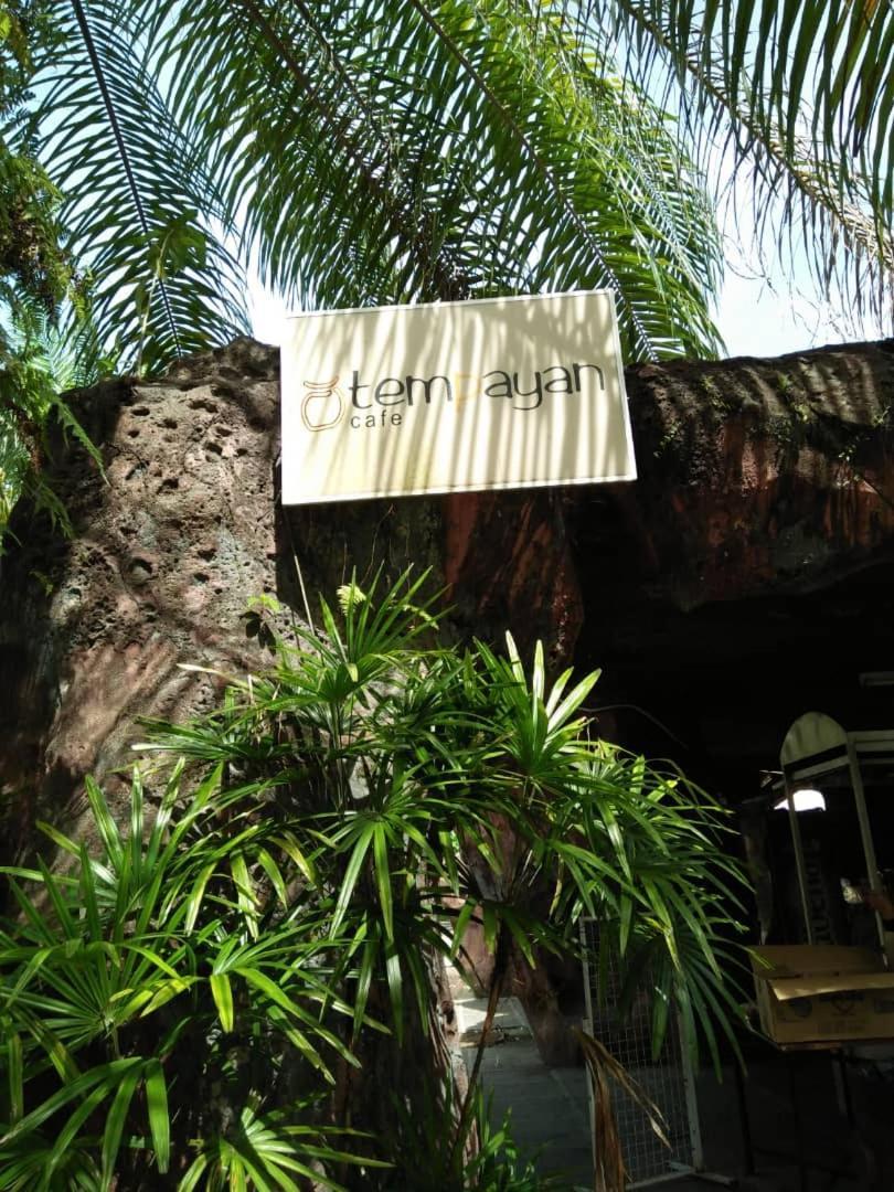 Felda Residence Hot Springs Sungkai Bagian luar foto