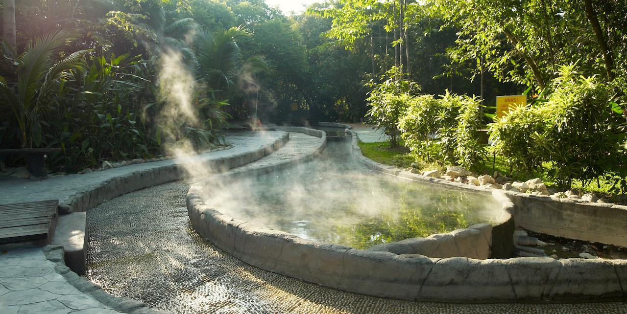 Felda Residence Hot Springs Sungkai Bagian luar foto