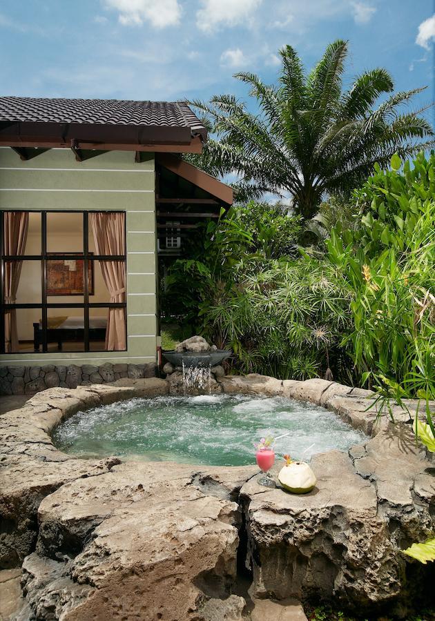 Felda Residence Hot Springs Sungkai Bagian luar foto